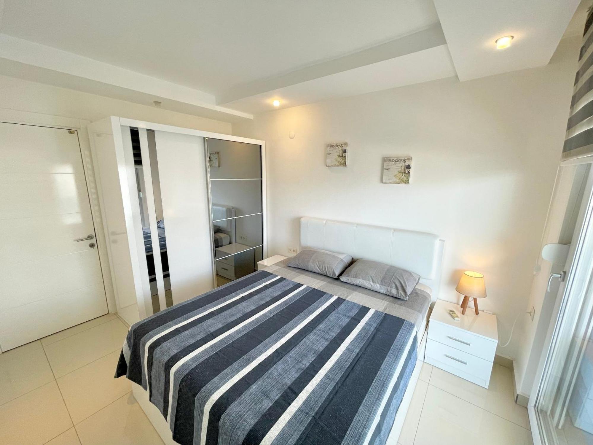 Daire Sa Apartments! Sea View 500m To The