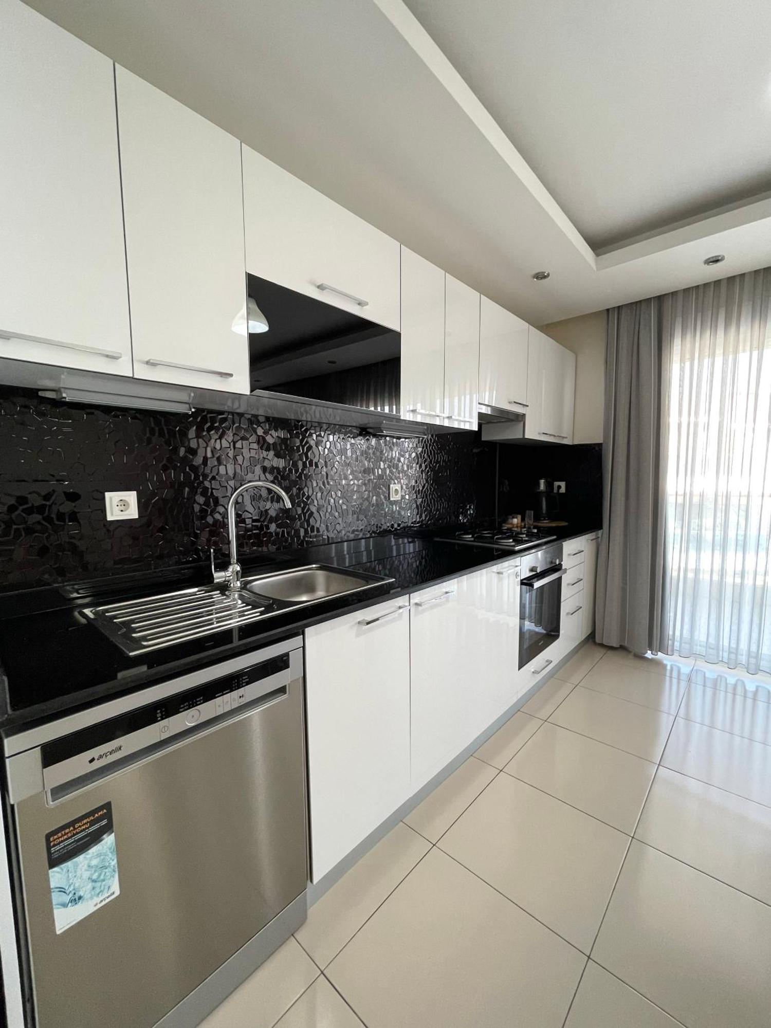 Sa Apartments! Sea View 500m To The Daire